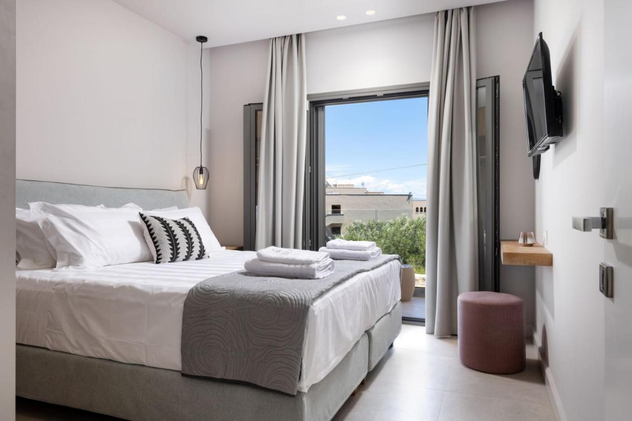 Onore Luxury Suites Kato Korakiana Extérieur photo