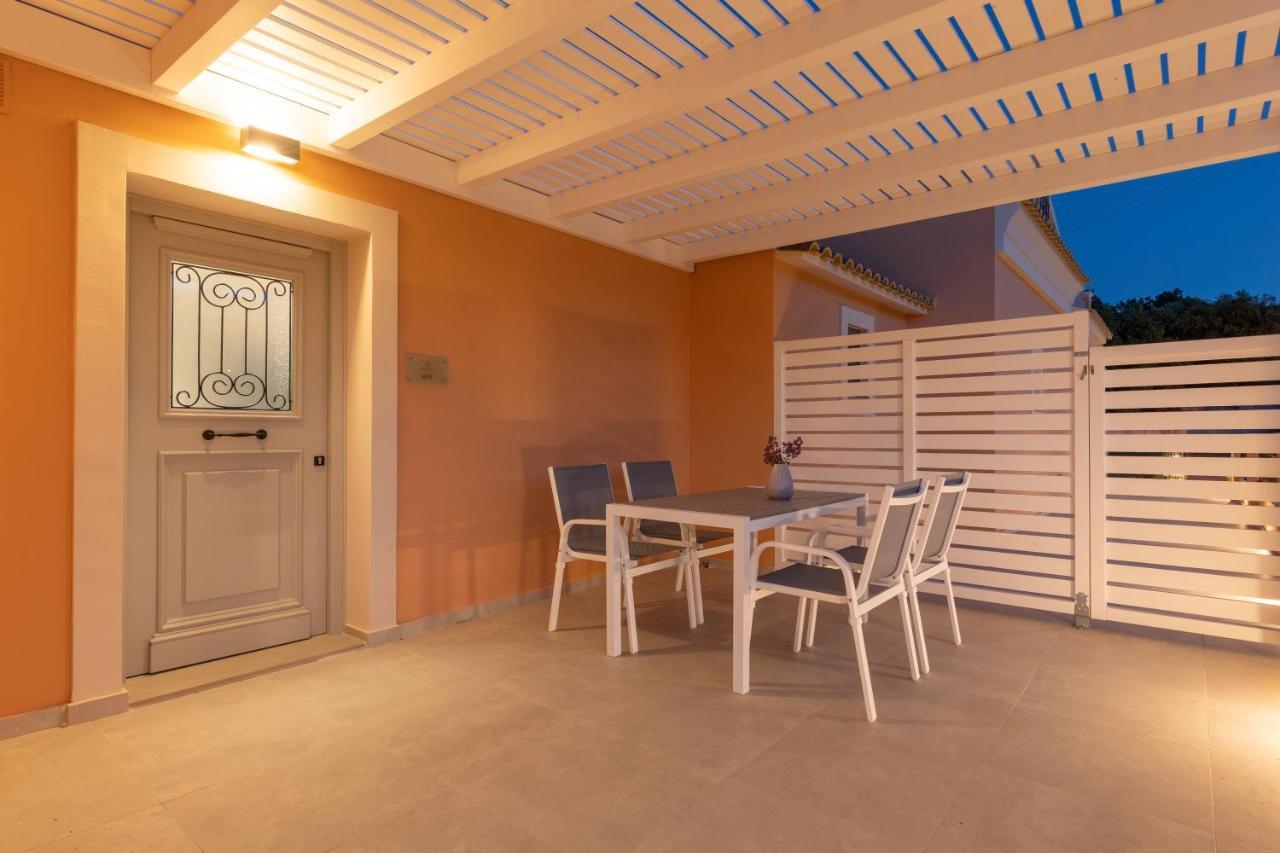 Onore Luxury Suites Kato Korakiana Extérieur photo