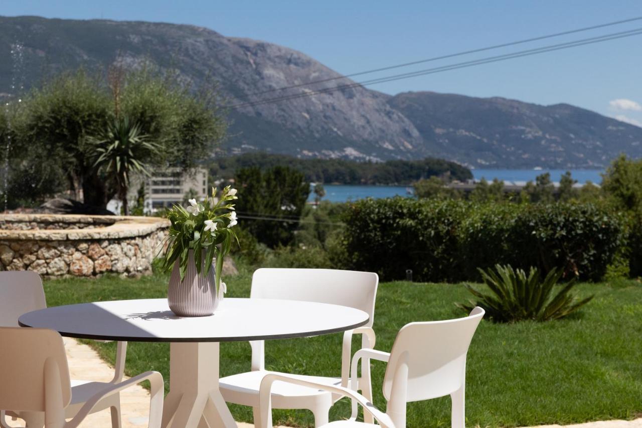 Onore Luxury Suites Kato Korakiana Extérieur photo